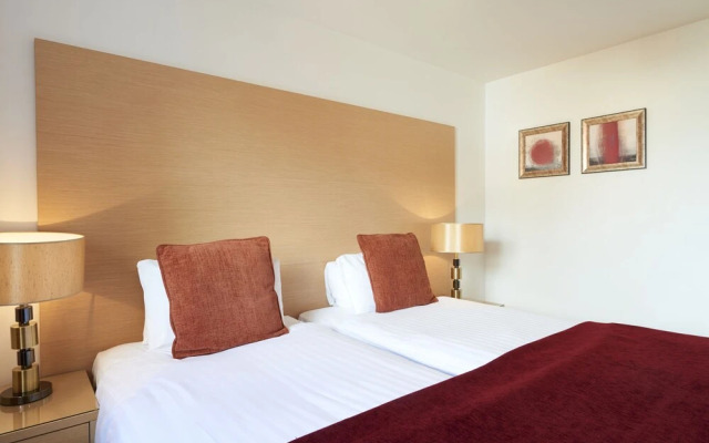 Fountain Court Apartments - EQ2