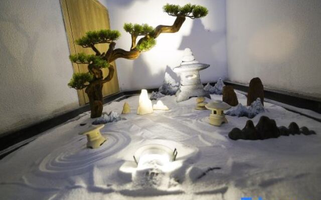 Yinlu Boutique Hostel