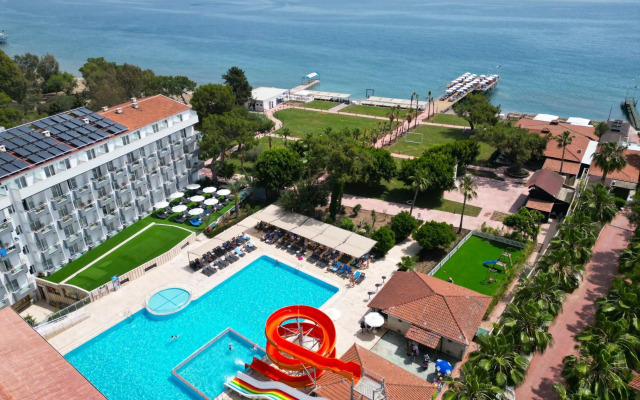 Transatlantik Beach Hotel