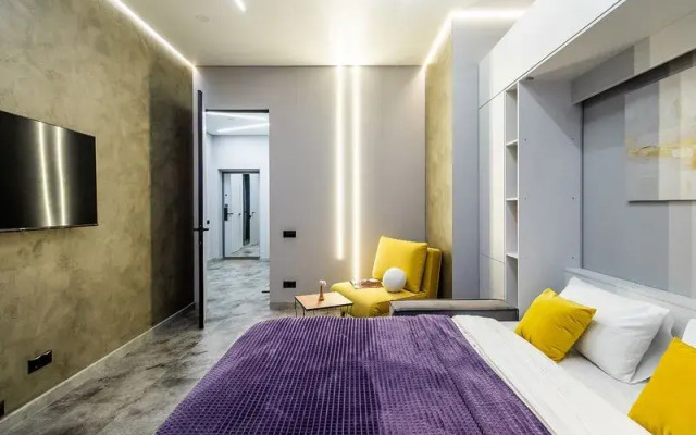 Апартаменты на Высоте на пл. Сенная, д. 1