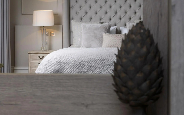 Shearwater Hotel & Spa