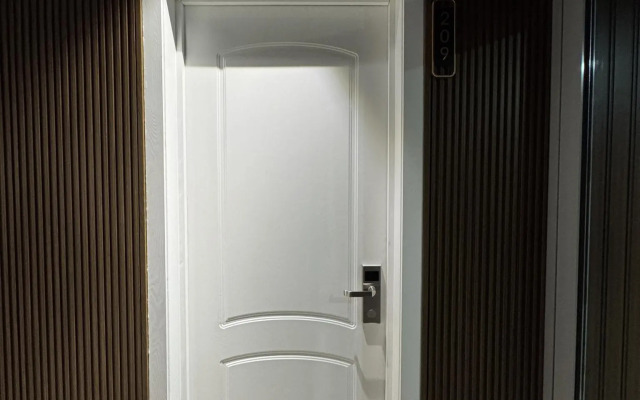 Lakeside Hotel By EDEN Group