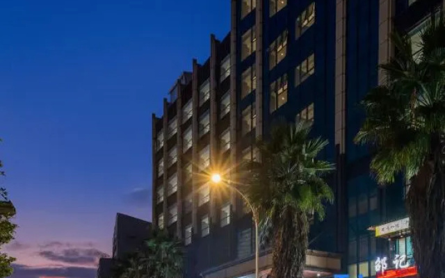 Fu Yao Hotel (ZiXing Dongjiang ) – Exterior – Chenzhou