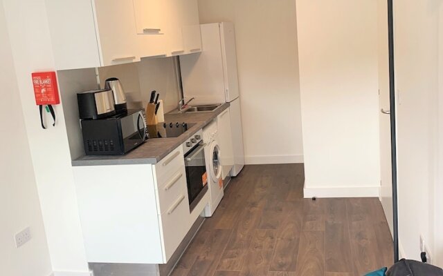 Top Floor - Serviced Apartments