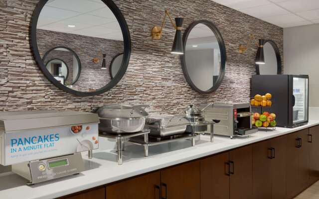 Microtel Inn & Suites By Wyndham Lloydminster