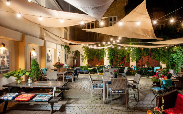 Spatz Aparthotel
