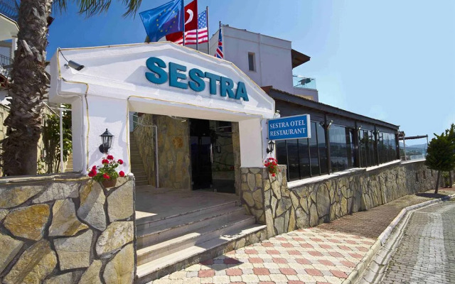 Sestra Apartments