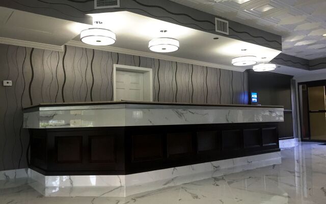 Holiday Inn & Suites Boca Raton - North by IHG