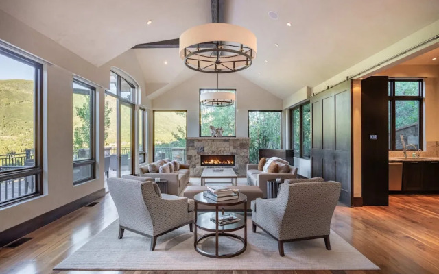 10 Acre Enclave TBD by Rovetravel