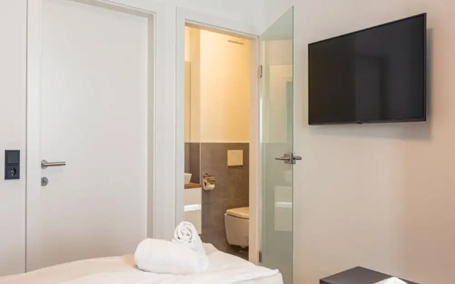 Premium Apartment With Balcony