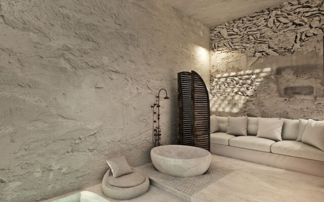 White Cave Suites