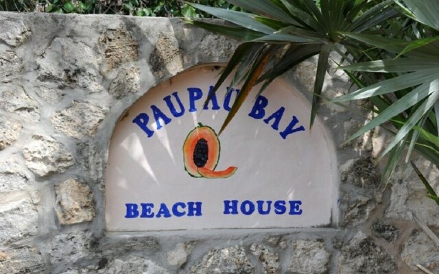 Pau Pau Beach Estate 5 Bedroom Home