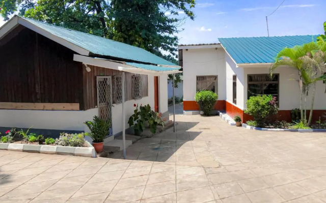 Moshi Green Hostel