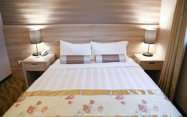 Unique Holiday Hotel