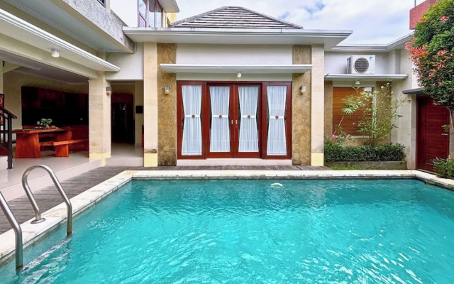 Amory Villa - 3BR Private Pool Villa