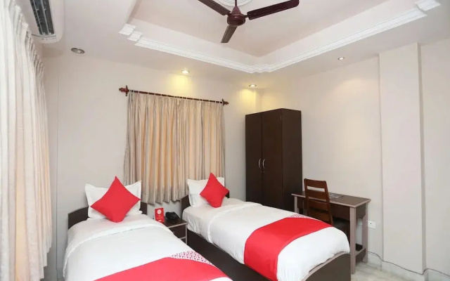 B S Guest House by OYO Rooms