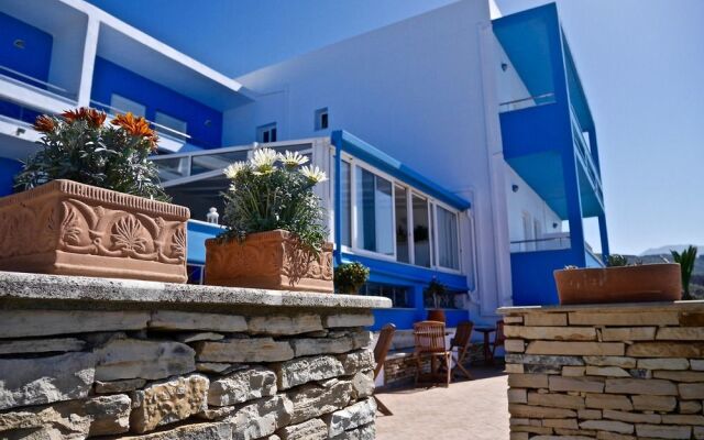 Kanakis Blue Beach Apartments