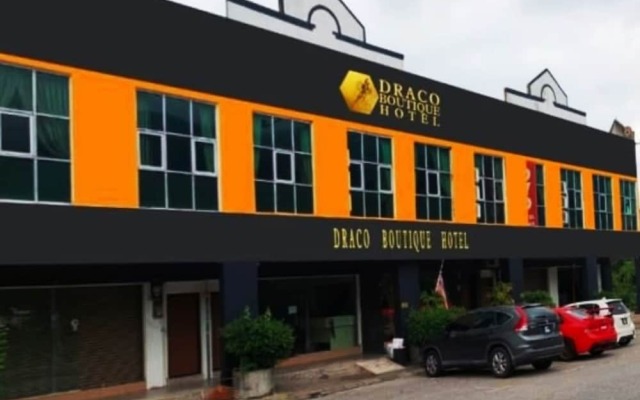 HS Hotel Siswa Near UTAR