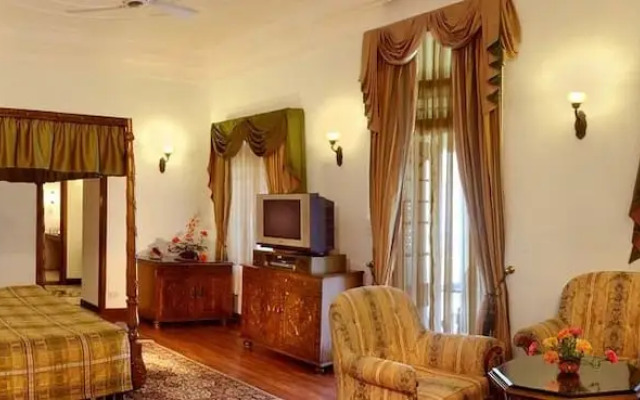 Noor-Us-Sabah Palace