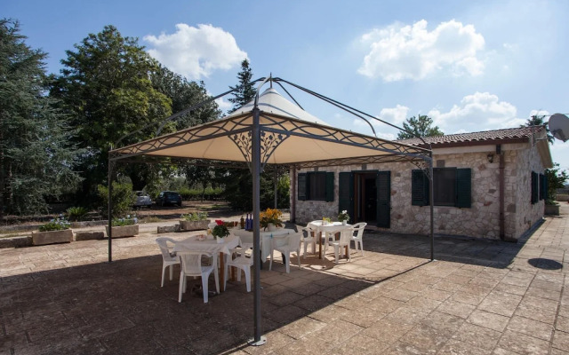 Villa Degli Dei With Garden and Pool