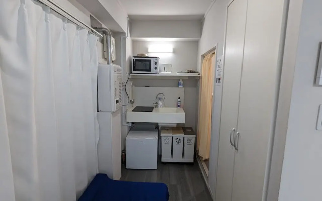 Koganeno-Mori Apartment