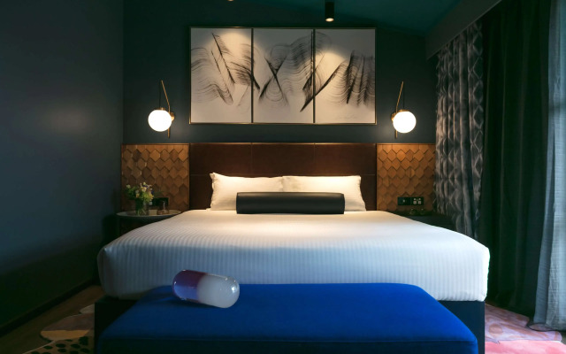 Отель Naumi Auckland Airport