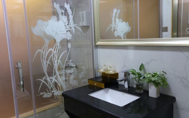 Nomo East International Apartment