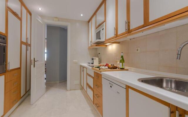 18166 - Superb Front Line Location - Heated Pool