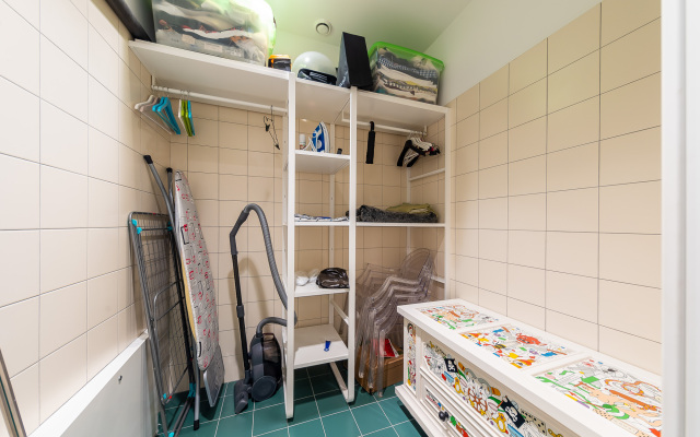 Sotis Galaxy on Kurortny Avenue 105