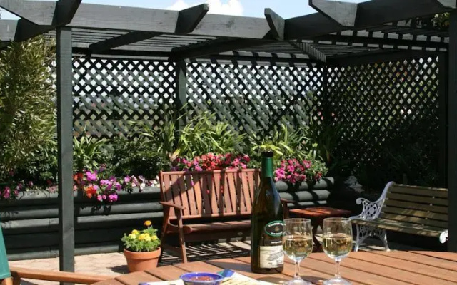 Idesia Bed & Breakfast