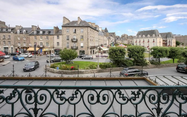 ibis Styles Dinan Centre Ville