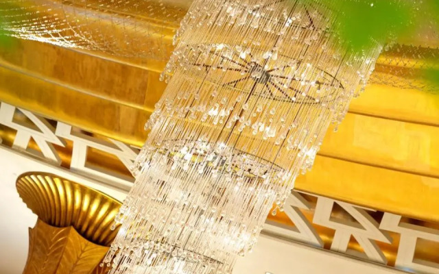 Regal Palace Hotel 5 Star