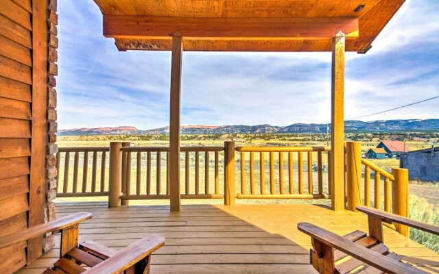 Rustic Bryce Canyon Home w/ Deck on Sevier River!