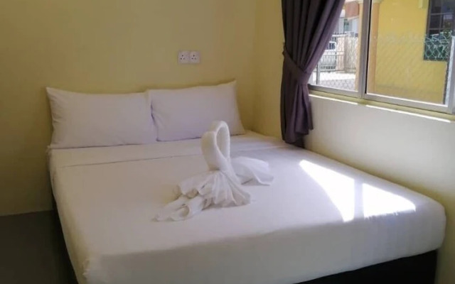 SPOT ON 90127 Semporna Dream Villas