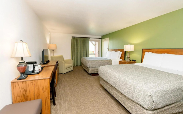 Brown County Inn