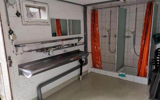Berg - Hütte beim H O T E L Bahnhof Ausserberg
