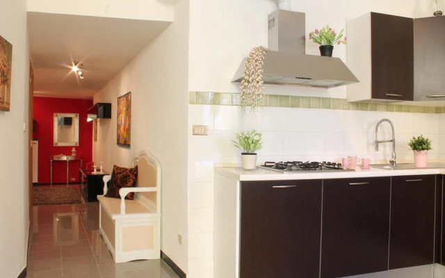 La Piazzetta Nel Vicolo