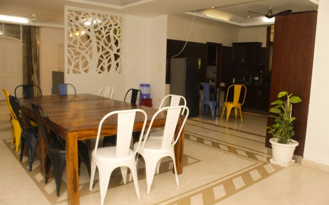 Datstop Hostel