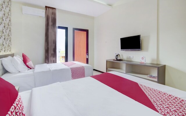 OYO 1024 Palem Asri Residence Syariah