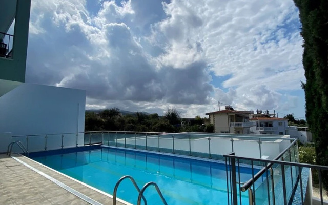 32 PEY - Stay Peyia Sunset Pearl
