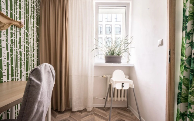 oompH Warsaw Central Deluxe Apartment