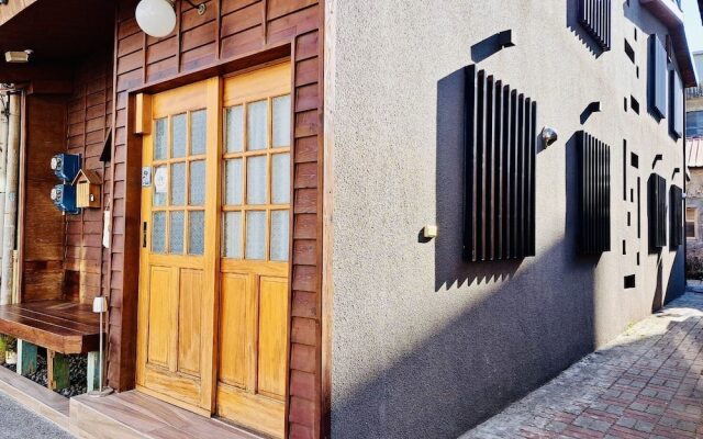 Suehirodori Japanese Entire Home No2