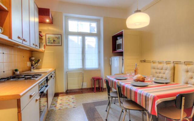 Le Provence 37729