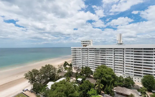 Hua Hin luxury Condo By The Ocean