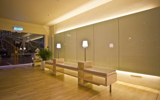 M+ Boutique Hotel