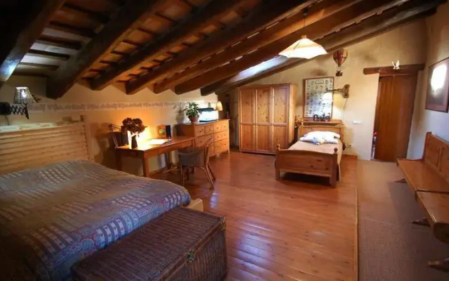 Country house Masía Paradise