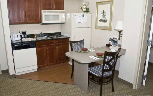 Homewood Suites by Hilton Orlando-Maitland