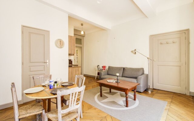 The Bright Vieux-lyon