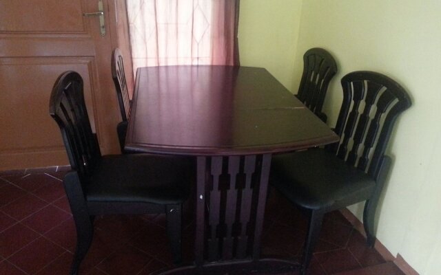 Villa Kota Bunga Gladiol