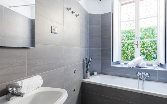 A World Aparts - 32 Calabria